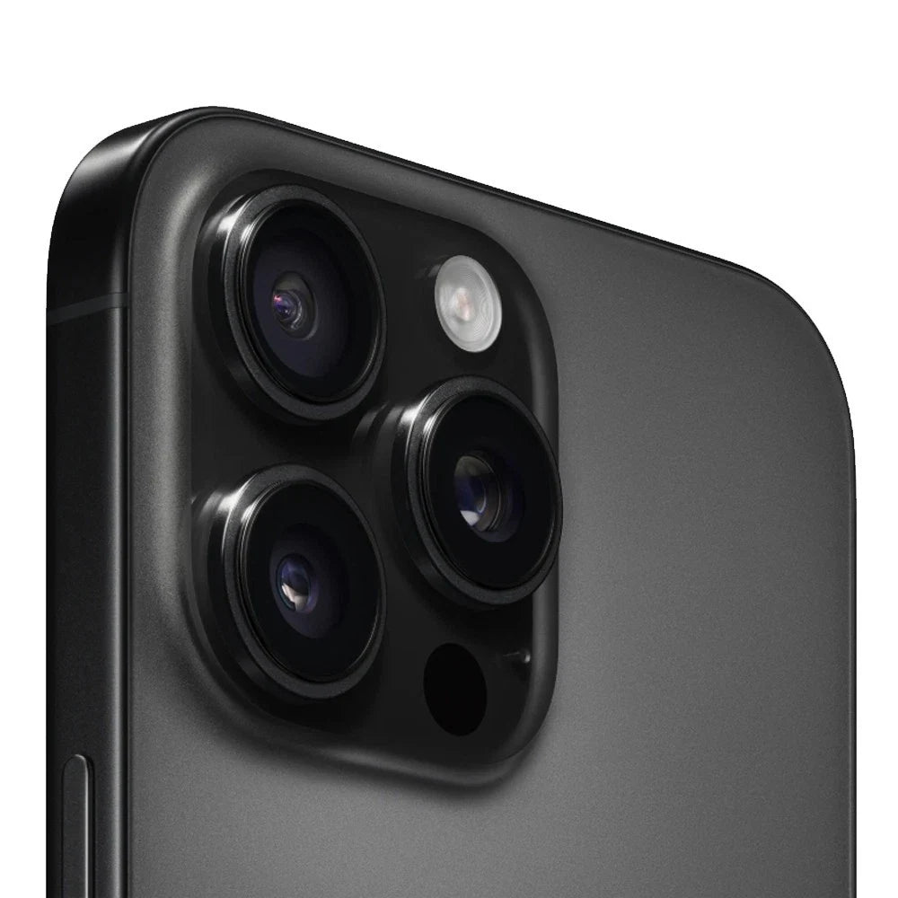 iphone 16 pro black titanium detail camera